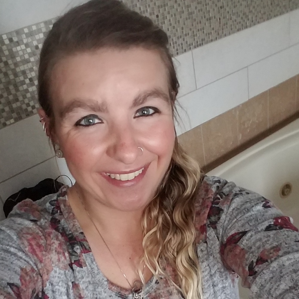 Meet your Posher, Deanna